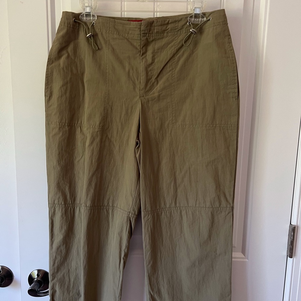 Olive Green Casual Capris